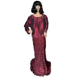 Jianini formal Burgundy Button Taffeta embellished formal maxi dress size 24